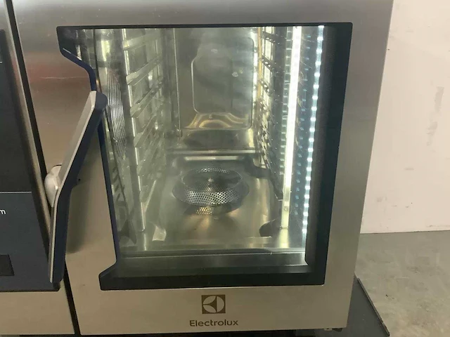 Electrolux - skyline premium (ecoe61b2ao) - combisteamer - afbeelding 7 van  7