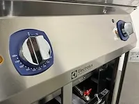Electrolux - xp700 - dubbele friteuse (2023) - afbeelding 12 van  19