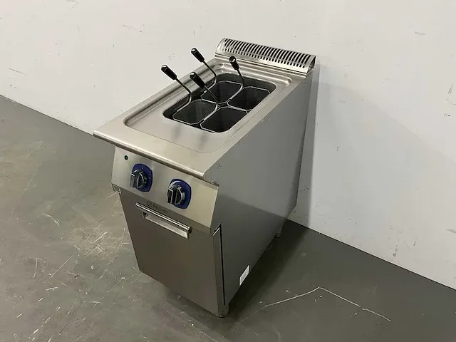 Electrolux - xp700 - pastakoker (2023) - afbeelding 10 van  16