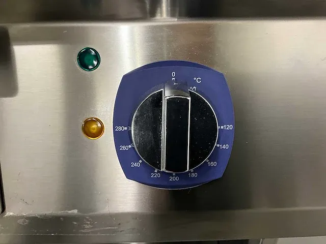Electrolux - xp700 - verchroomde bakplaat (2023) - afbeelding 9 van  11