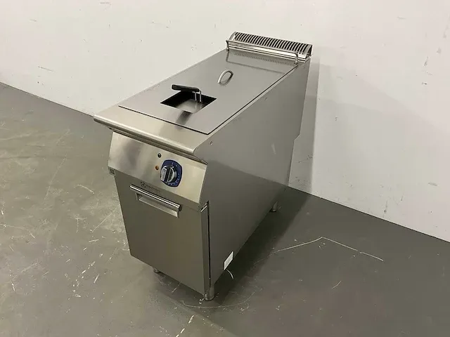 Electrolux - xp900 - enkele friteuse (2022) - afbeelding 5 van  14