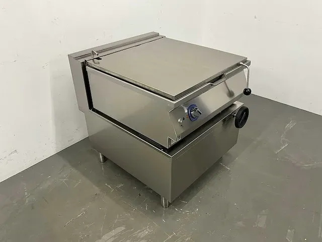 Electrolux - xp900 - kantelbare braadpan 80 liter (2022) - afbeelding 8 van  13