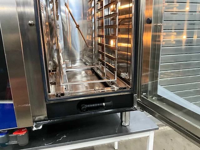 Electrolux a0s101eta1 combisteamer - afbeelding 10 van  12