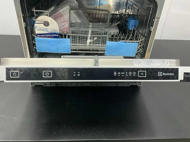 Electrolux esl2500ro semi ingebouwd vaatwasser - afbeelding 3 van  5