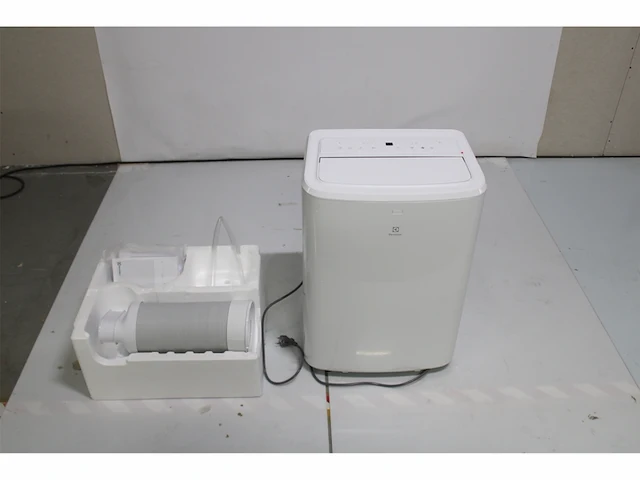 Electrolux exp26u339aw comfort 600 draagbare airconditioner wit - afbeelding 2 van  2
