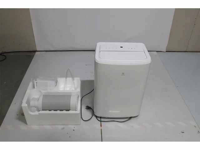 Electrolux exp26u339aw comfort 600 draagbare airconditioner wit - afbeelding 2 van  2