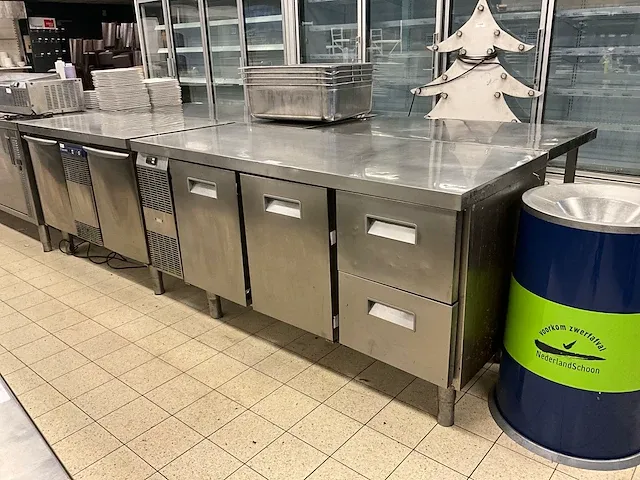 Electrolux koelwerkbank - afbeelding 1 van  11