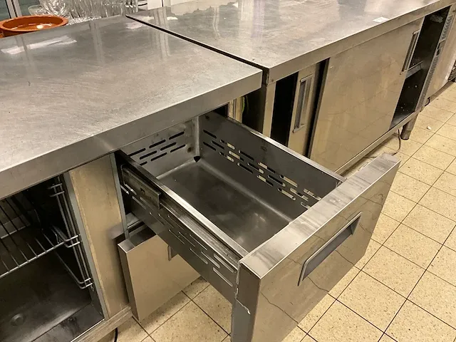 Electrolux koelwerkbank - afbeelding 5 van  13