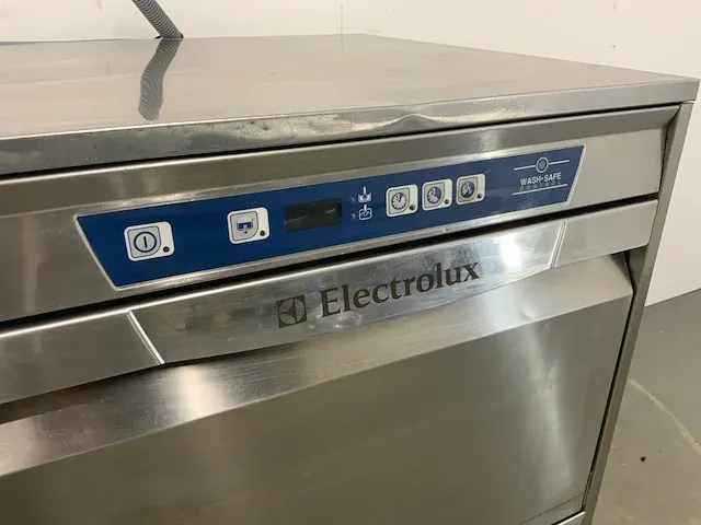Electrolux korvenvaatwasmachine - afbeelding 4 van  8