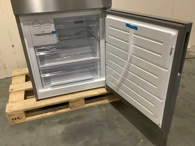 Electrolux lnt6me46x3 koel- vriescombinatie - afbeelding 8 van  8