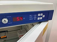 Electrolux ml 150 laboratorium koelkast - afbeelding 2 van  4