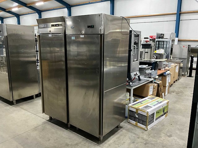 Electrolux rs06rx1f rvs koelkast - afbeelding 1 van  8