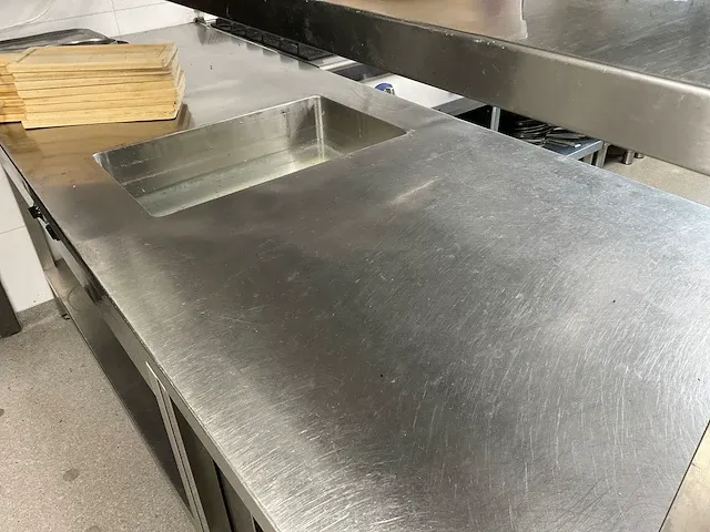 Electrolux rvs werktafel - afbeelding 6 van  19