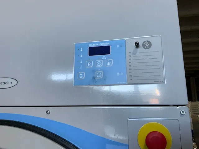 Electrolux t4530 industriële wasdroger - afbeelding 15 van  17