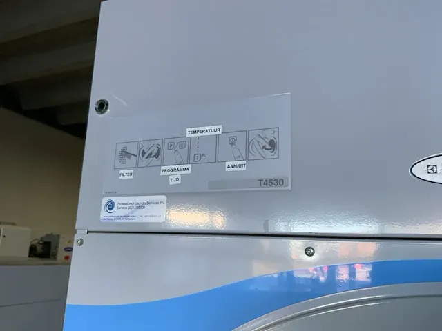 Electrolux t4530 industriële wasdroger - afbeelding 20 van  20