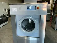 Electrolux w4240h industriële wasmachine - afbeelding 15 van  16