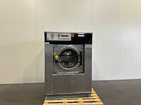 Electrolux wascator industriële textielwasmachine voor 22kg - afbeelding 1 van  12