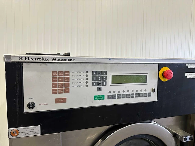 Electrolux wascator industriële textielwasmachine voor 22kg - afbeelding 7 van  12