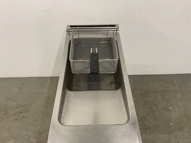 Electrolux zfr/e430 friteuse met koude zone - afbeelding 3 van  8