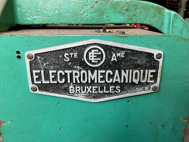 Electromecanique bruxelles sep7 puntlasmachine - afbeelding 13 van  14