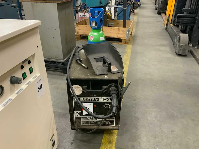 Elektra -beckum co 2 -160 / 30 t mig lasapparaat - afbeelding 2 van  4