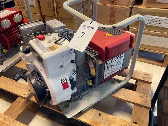 Elektra beckum g2000/1s stroomgenerator - afbeelding 1 van  6