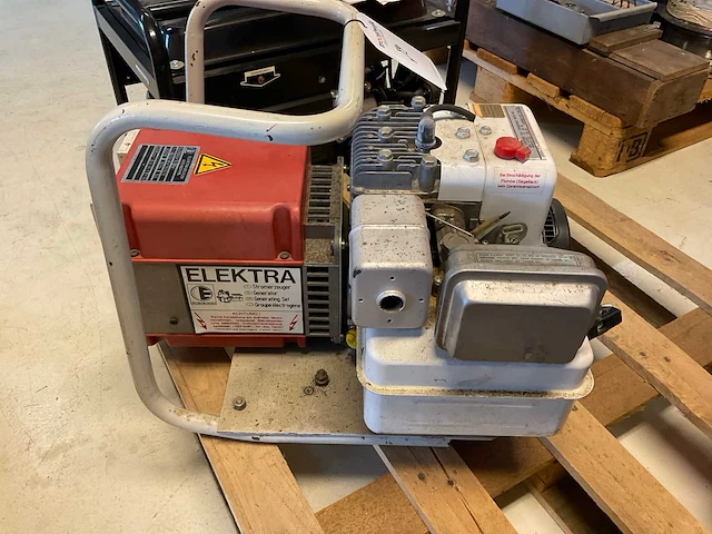 Elektra beckum g2000/1s stroomgenerator - afbeelding 3 van  6