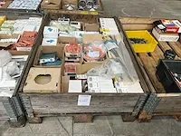 Elektra installatiemateriaal - afbeelding 3 van  10
