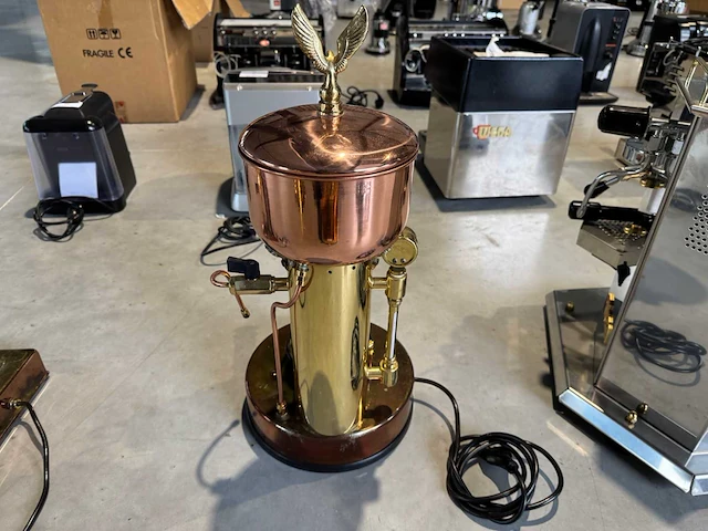 Elektra trevisio - micro casa leva - vintage espressomachine - afbeelding 3 van  6