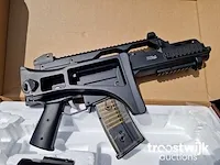 Elektrisch airsoft wapen - afbeelding 8 van  17