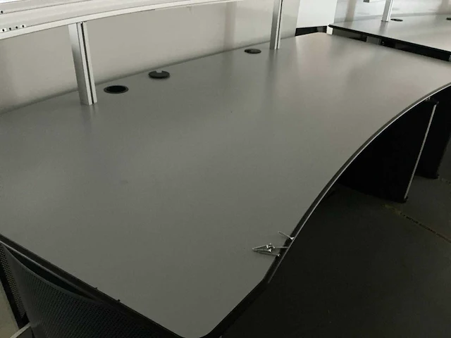 Elektrisch bureau - afbeelding 4 van  8