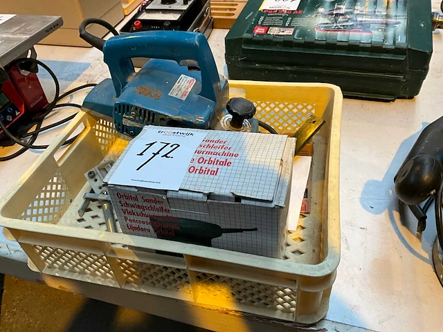 Elektrisch gereedschap (2x) - afbeelding 1 van  5