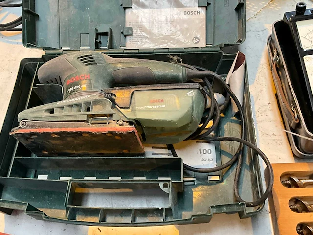 Elektrisch gereedschap (2x) - afbeelding 4 van  6