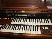 Elektrisch orgel hammond. afmeting 110x64 cm. hoogte 100cm. - afbeelding 3 van  4