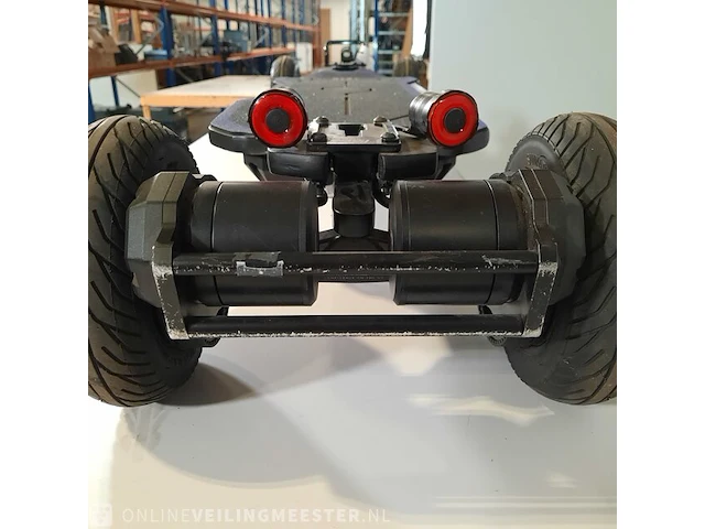 Elektrisch skateboard wowgo, at2+ - afbeelding 11 van  14