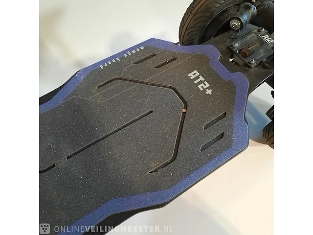 Elektrisch skateboard wowgo, at2+ - afbeelding 12 van  14