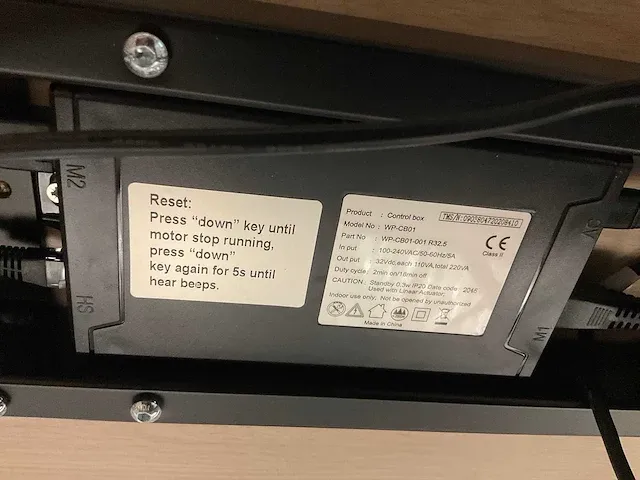Elektrisch verstelbaar bureau - afbeelding 3 van  3