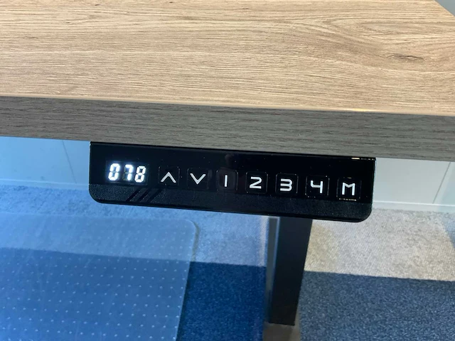 Elektrisch verstelbaar zit-sta bureau - afbeelding 11 van  15