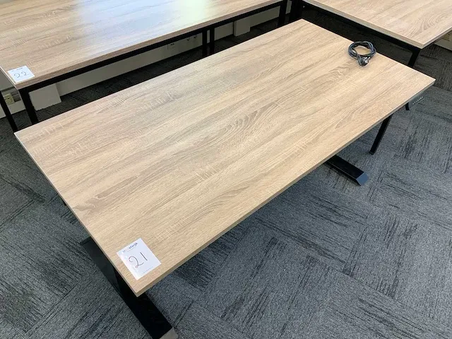 Elektrisch verstelbare bureautafel - afbeelding 2 van  5