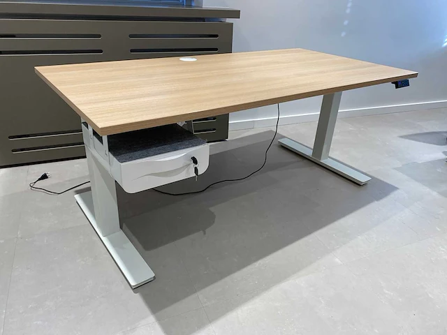 Elektrisch zit-sta bureau 160x80 met lade - afbeelding 25 van  26