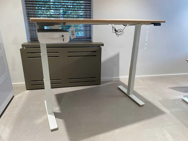 Elektrisch zit-sta bureau 160x80 met lade - afbeelding 9 van  26