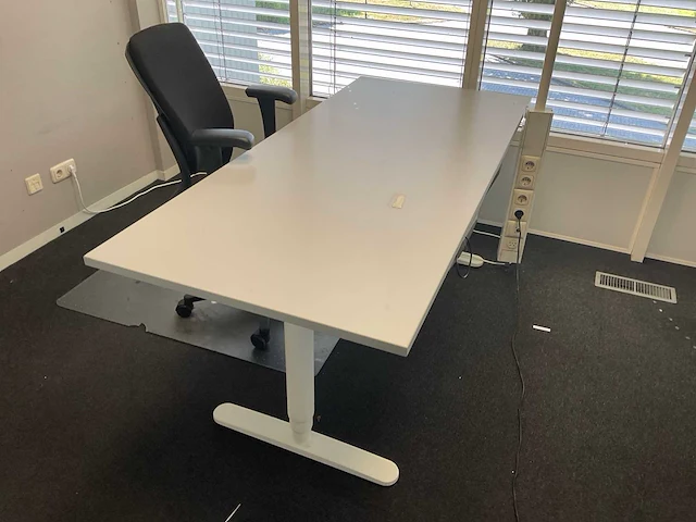 Elektrisch zit-sta bureau (160x80) - afbeelding 1 van  3