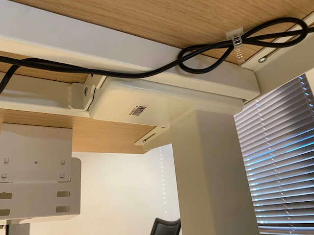 Elektrisch zit-sta bureau 160x80 - afbeelding 14 van  21