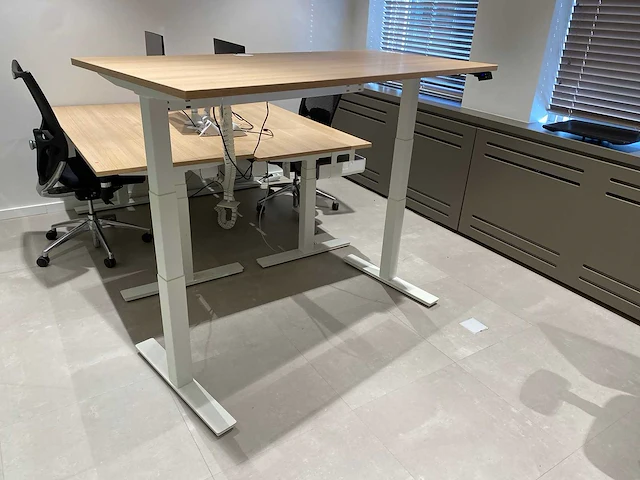 Elektrisch zit-sta bureau 160x80 - afbeelding 7 van  21