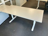 Elektrisch zit-sta bureau (180x80) - afbeelding 1 van  3