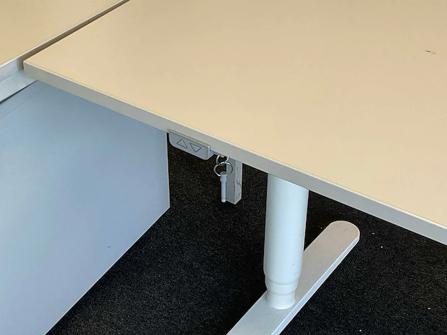 Elektrisch zit-sta bureau (180x80) - afbeelding 3 van  3