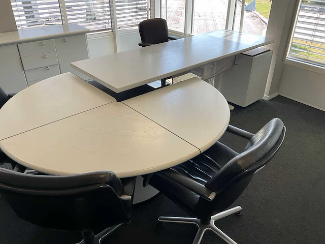 Elektrisch zit-sta bureau - afbeelding 1 van  4