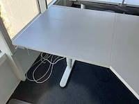 Elektrisch zit-sta hoekbureau - afbeelding 2 van  5