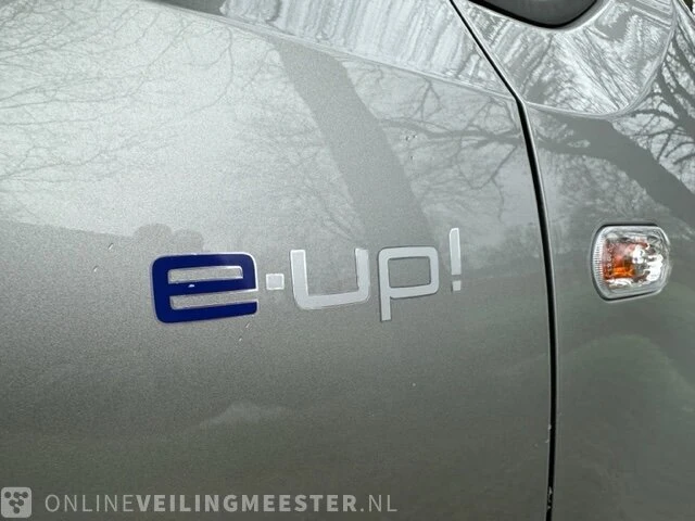 Elektrische auto volkswagen, e-up, bouwjaar 2014 - afbeelding 4 van  32
