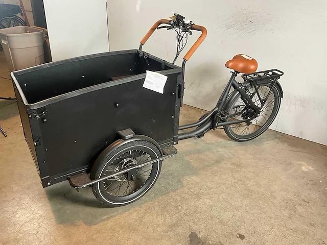 Elektrische bakfiets - afbeelding 1 van  11